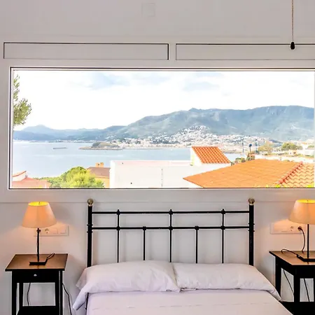 Cap Ras 01 Con Terraza Y Vistas * Girona