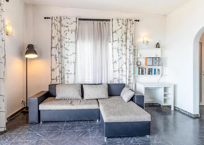 Daire Cap Ras 01 - Con Terraza Y Vistas *