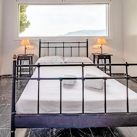 Cap Ras 01 Con Terraza Y Vistas * Gerona