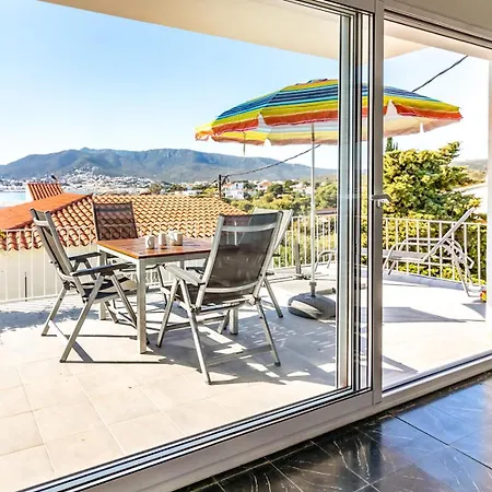 Apartamento Cap Ras 01 Con Terraza Y Barbacoa