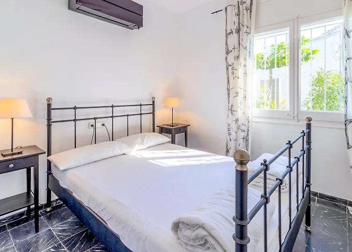 Cap Ras 01 - Con Terraza Y Vistas Lejlighed Girona